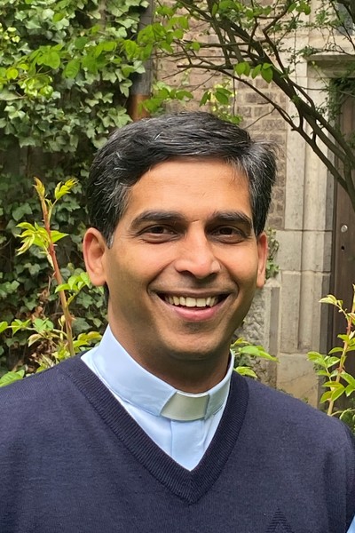 Pfr. Rojy Muringayil